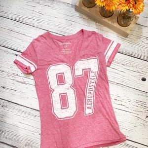 Aeropostale v-neck tee